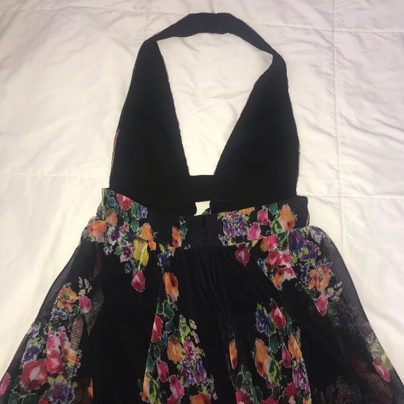 Michael Costello x Revolve Gown - Picture 3 of 4